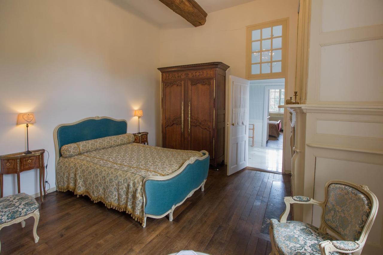 Le Logis D'Equilly Bed and Breakfast Exteriör bild