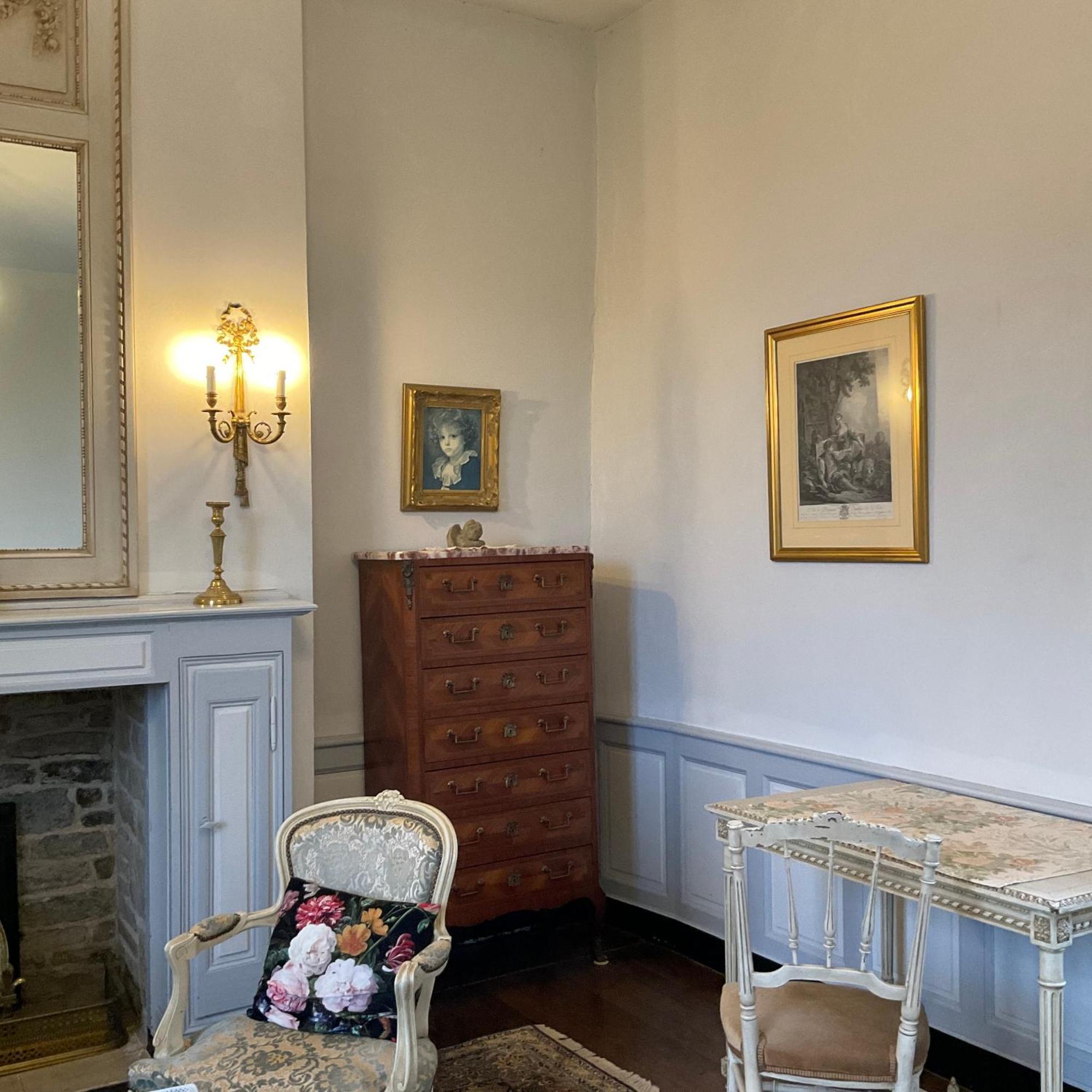Le Logis D'Equilly Bed and Breakfast Exteriör bild