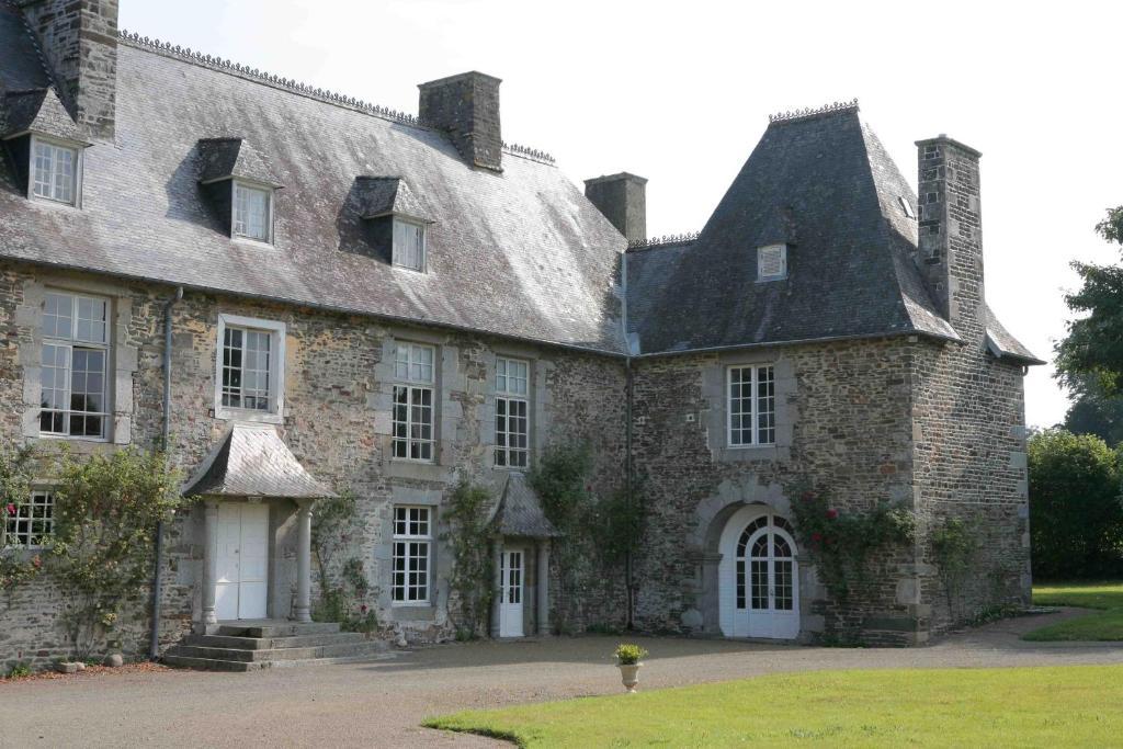 Le Logis D'Equilly Bed and Breakfast Exteriör bild
